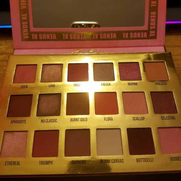 SOLD EUC swatched only Lime Crime Venus XL Palette - Picture 2 of 4